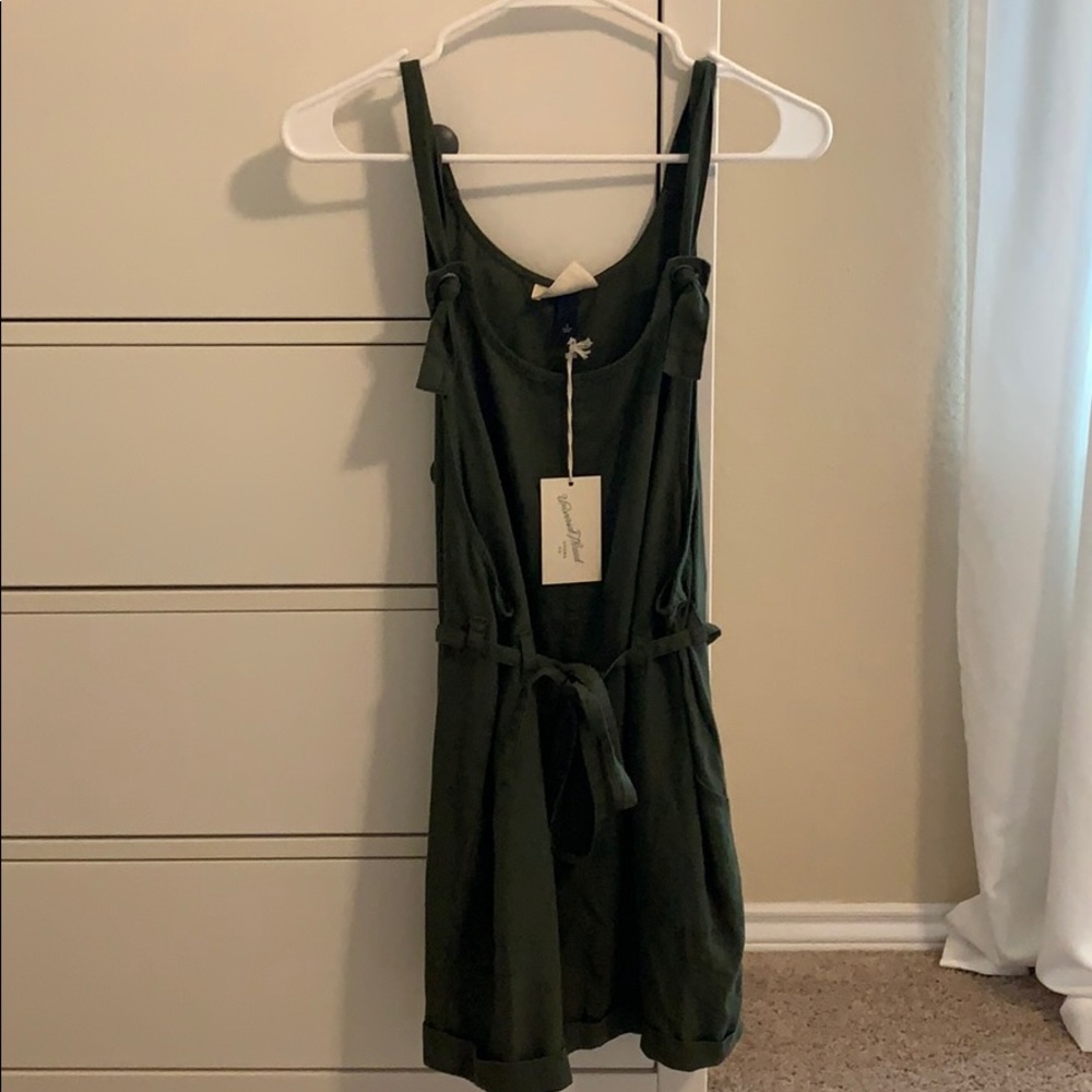 Universal thread overall shorts